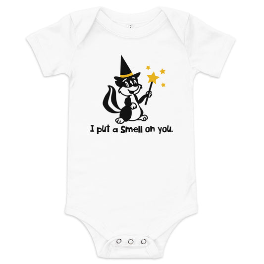 Baby Funny Halloween One Piece Bodysuit - I Put A Smell On You Cute Skunk Design for Baby Girls and Boys, Short Sleeve Clothing