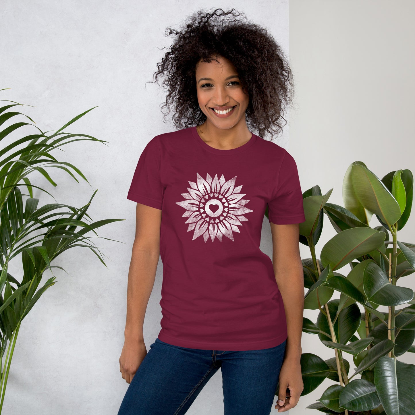 Women’s Graphic T-Shirt, Vintage Distressed Sunflower Ladies Top, Cute Wildflower Unisex Fit Tee